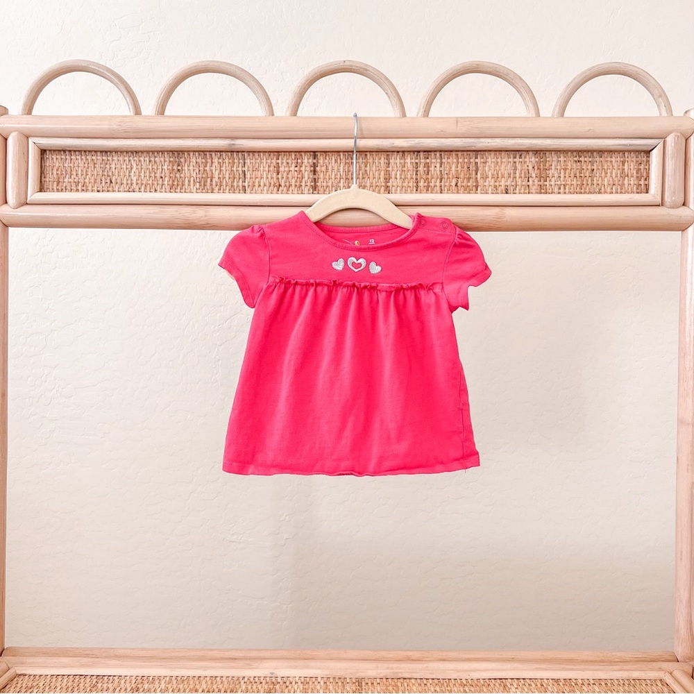 ✨Free✨ Hot Pink T-Shirt